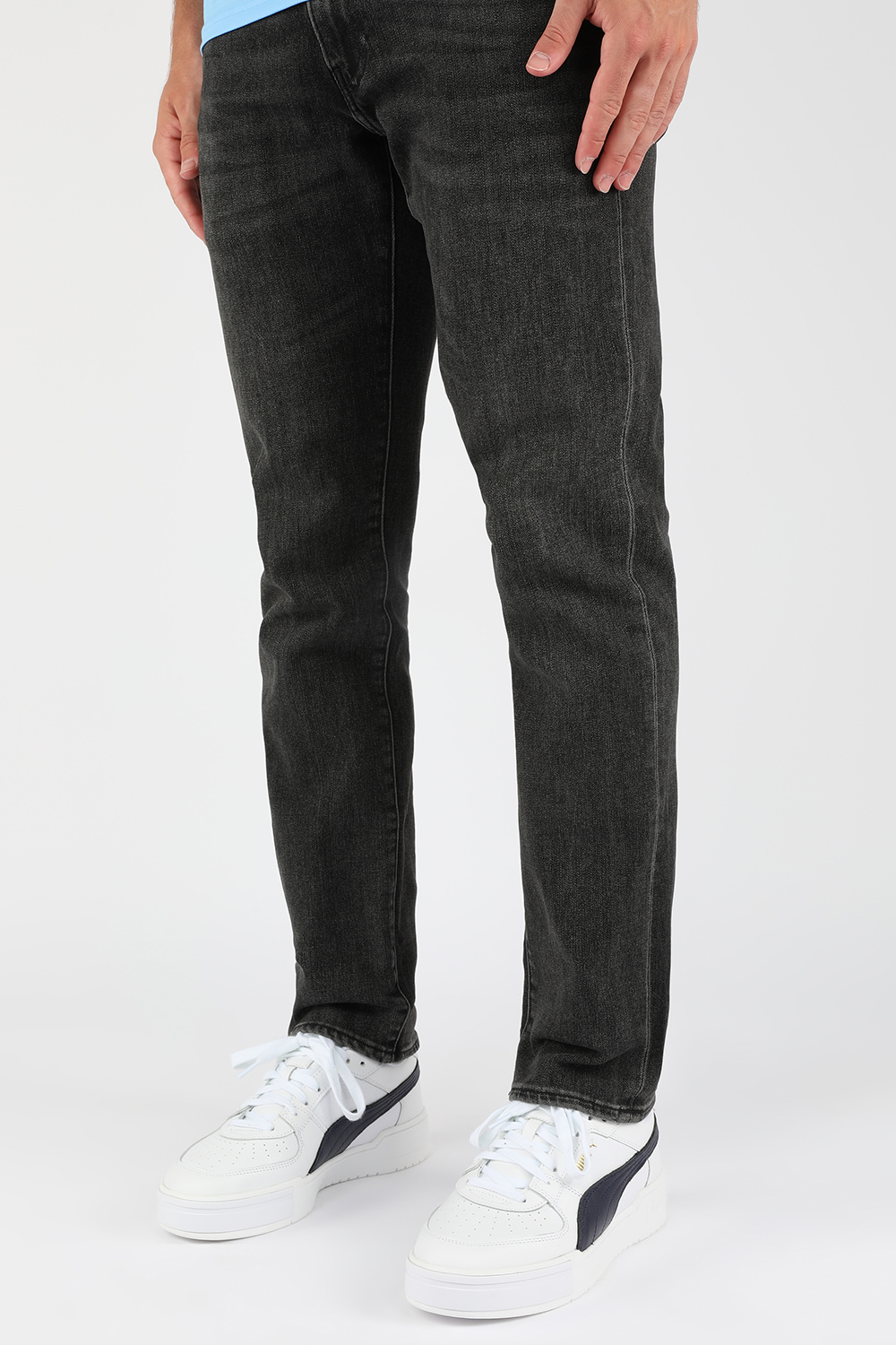 תמונת כל הלוק של סניקרס \"סי איי\" פרו קלאסי